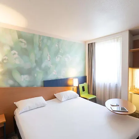Ibis Styles Centre Gare מלון אנז'ה