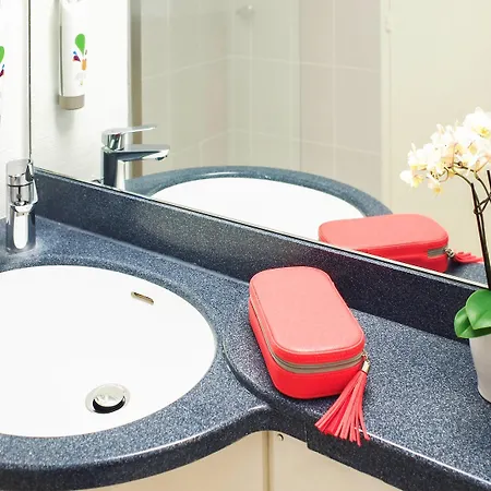 Ibis Styles Centre Gare Szálloda 3*