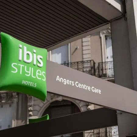 Ibis Styles Centre Gare Hotel 3*