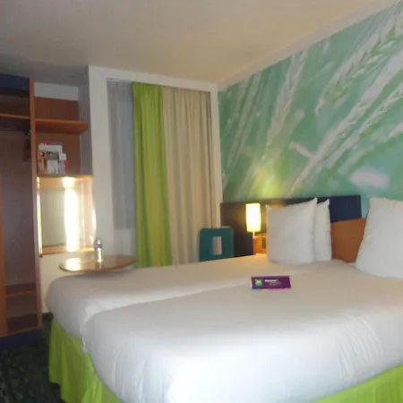 Ibis Styles Centre Gare 3* أنجير