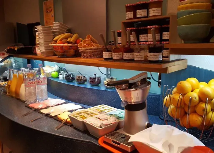 Ibis Styles Centre Gare ホテル アンジェ